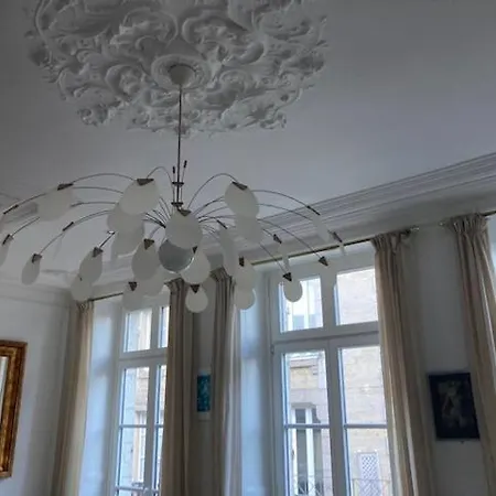 Appartement De La Tour De L'Horloge De Dinan Esterno foto
