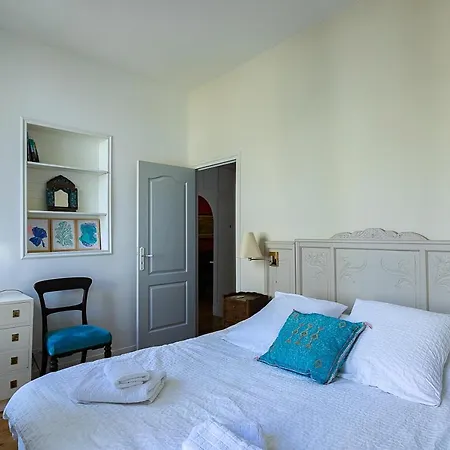 Appartement De La Tour De L'Horloge De Dinan Esterno foto